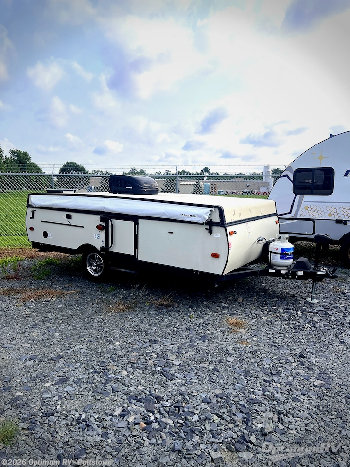 Used 2016 Forest River Flagstaff 277 available in Pottstown, Pennsylvania