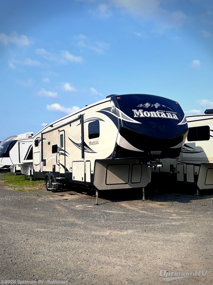 Used 2014 Keystone Montana High Country 338DB available in Pottstown, Pennsylvania