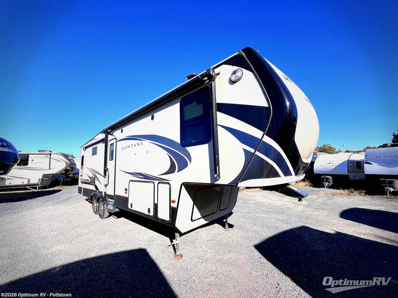 Used 2012 Forest River Cedar Creek 34RLSA available in Pottstown, Pennsylvania
