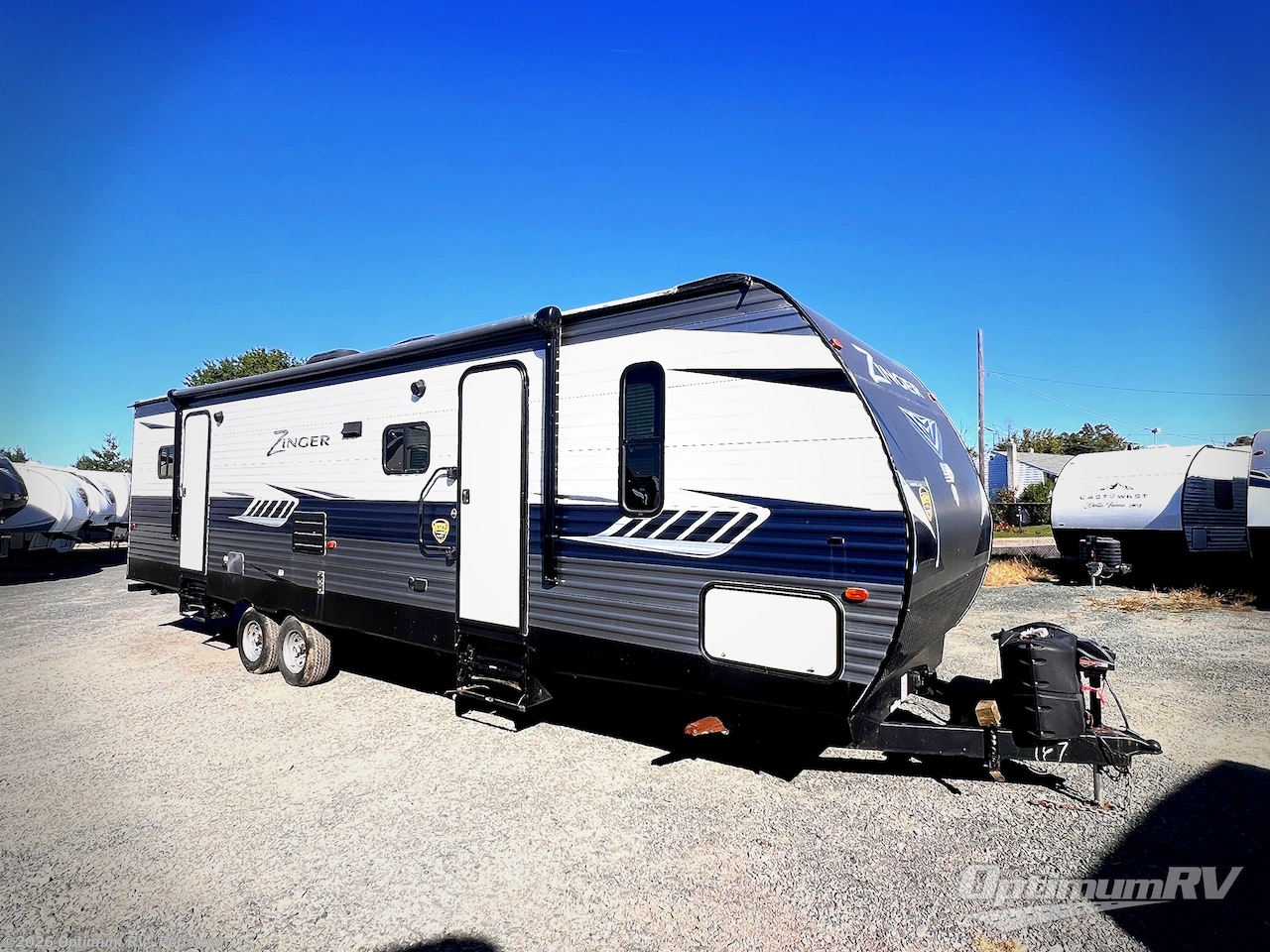 Used 2018 CrossRoads Zinger ZR320FB available in Pottstown, Pennsylvania