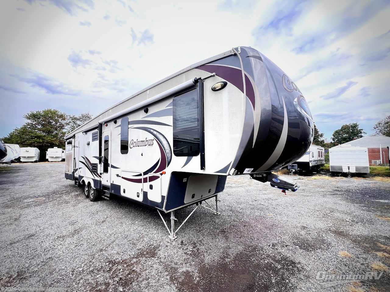 Used 2014 Palomino Columbus F385BH available in Pottstown, Pennsylvania