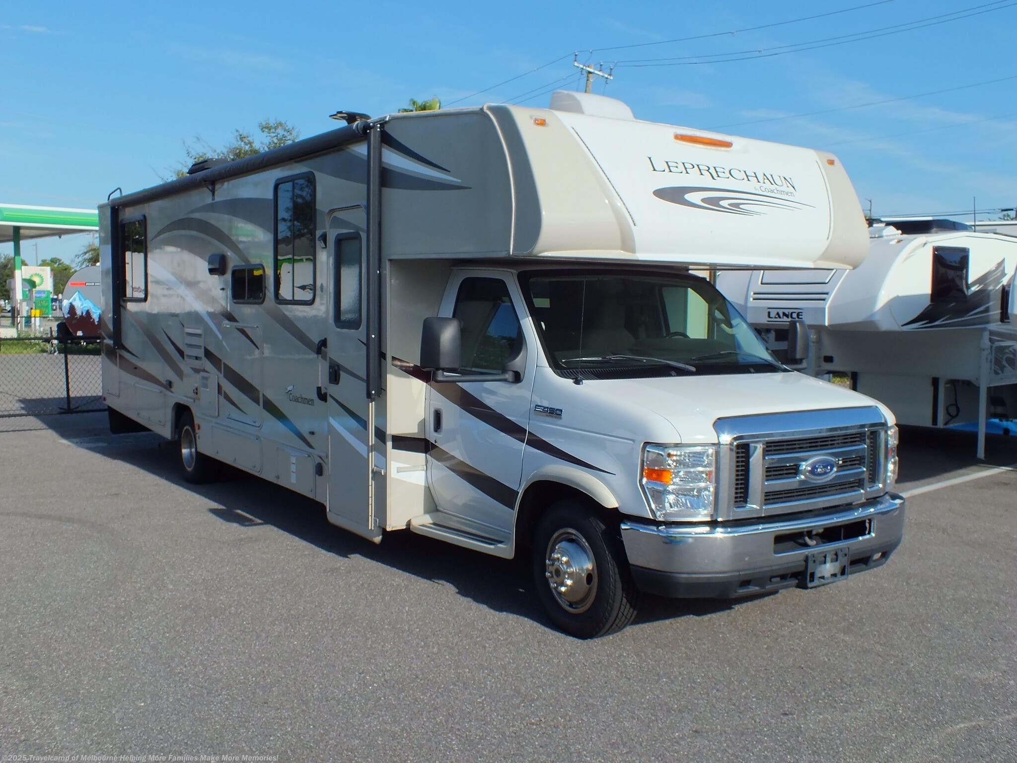 Used 2018  Coachmen Leprechaun 319MB by Coachmen from Travelcamp of Melbourne in Melbourne, FL