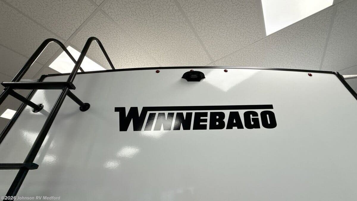 New 2026 Winnebago Micro Minnie 1800BH available in Medford, Oregon