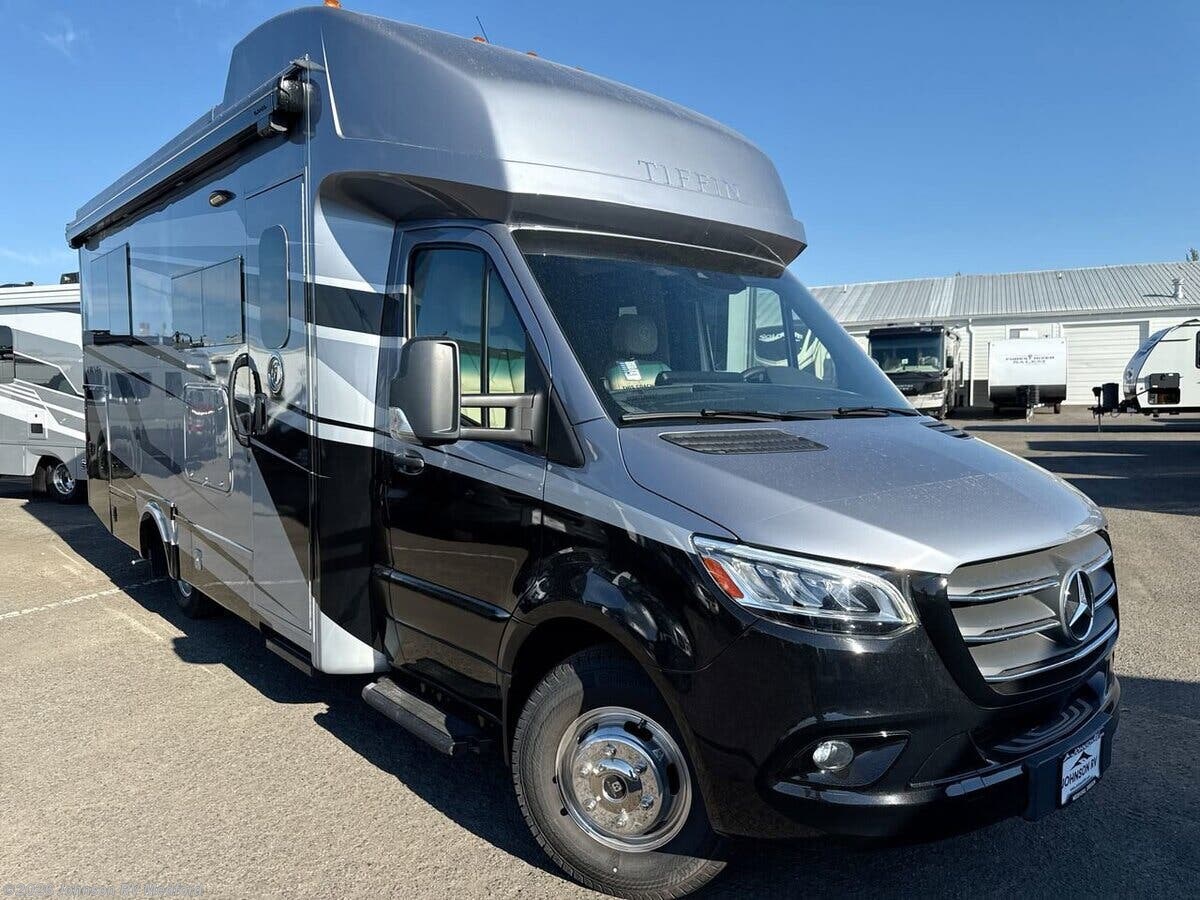 New 2026 Tiffin Wayfarer Tiffin  Mercedes-Benz 25XLW available in Medford, Oregon