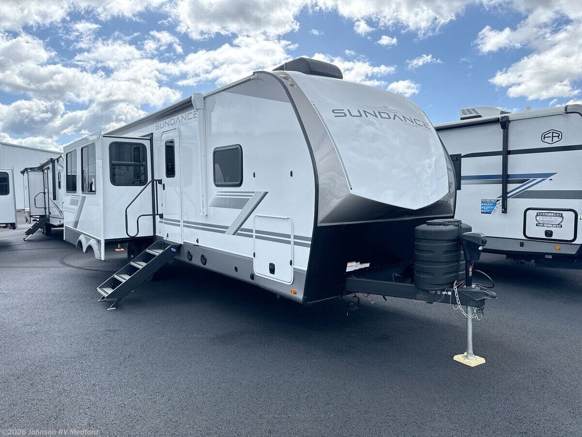New 2026 Heartland Sundance Ultra-Lite 29RLBS available in Medford, Oregon