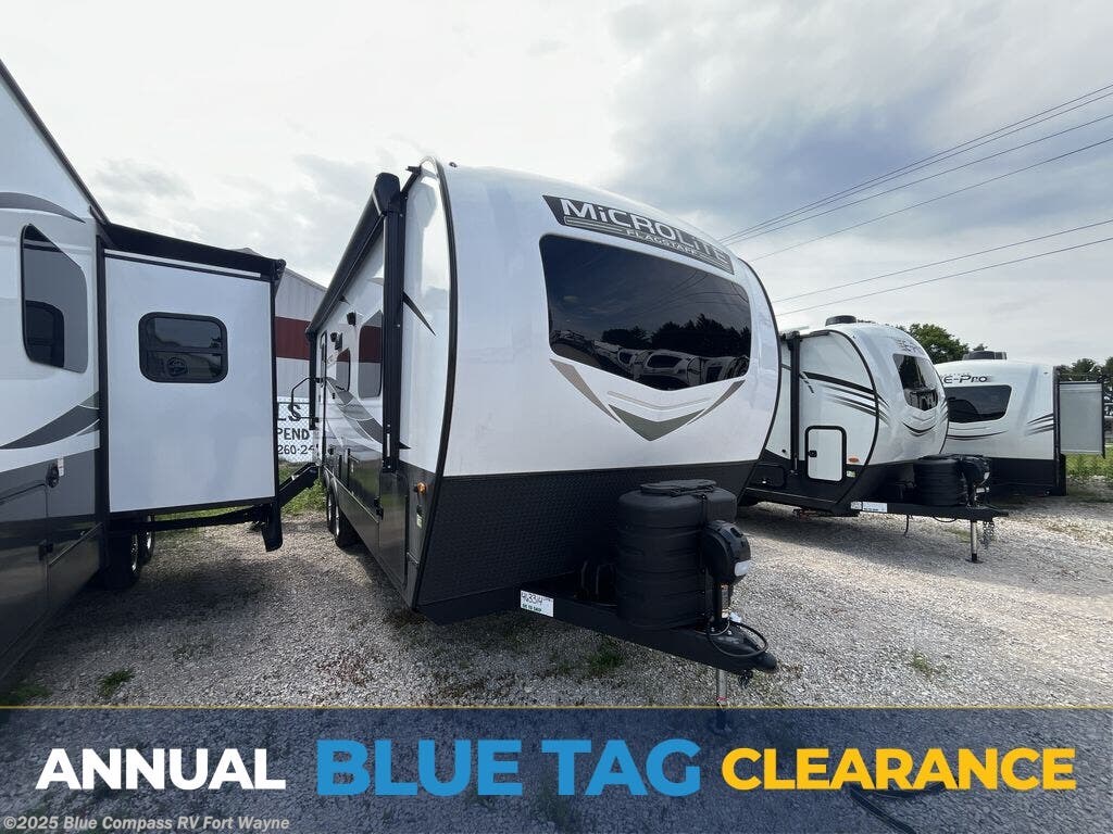 New 2025 Forest River Flagstaff Micro Lite 25FBLS available in Columbia City, Indiana