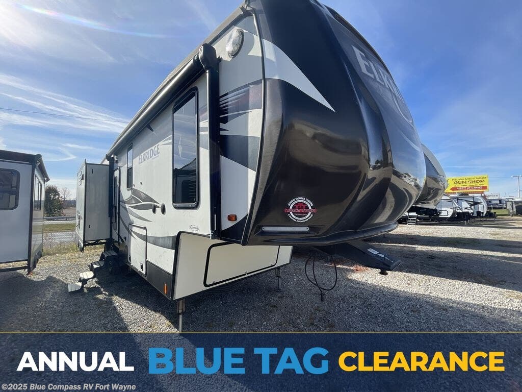 Used 2018 Heartland ElkRidge 30RLT available in Columbia City, Indiana