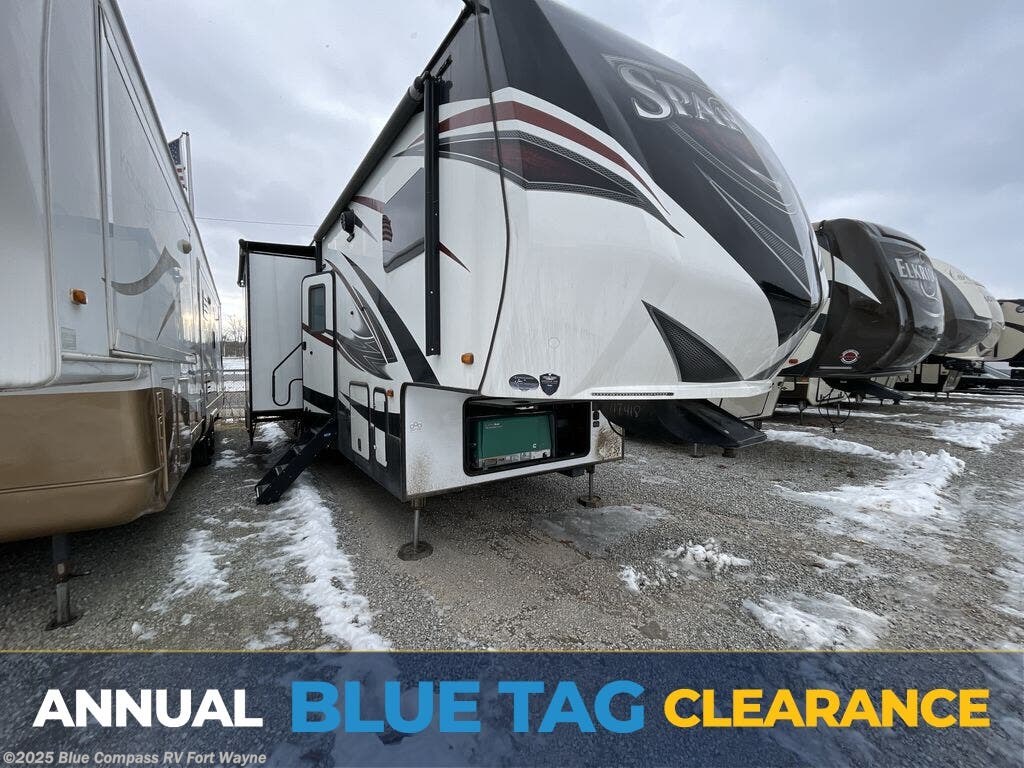 Used 2018 Prime Time Spartan 1141 available in Columbia City, Indiana