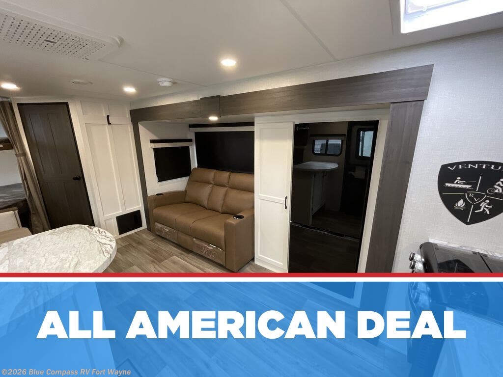 New 2026 Venture RV Stratus SR302VBH available in Columbia City, Indiana