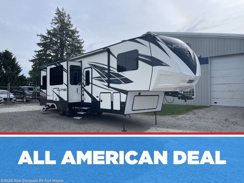 Used 2018 Dutchmen Voltage V-Series V3605 available in Columbia City, Indiana