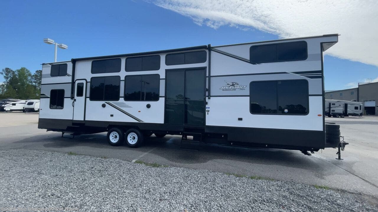 New 2025 Jayco Jay Flight Bungalow JayLoft available in Columbia City, Indiana