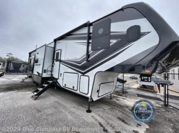 New 2023 Grand Design Momentum 399TH-R available in Vidor, Texas