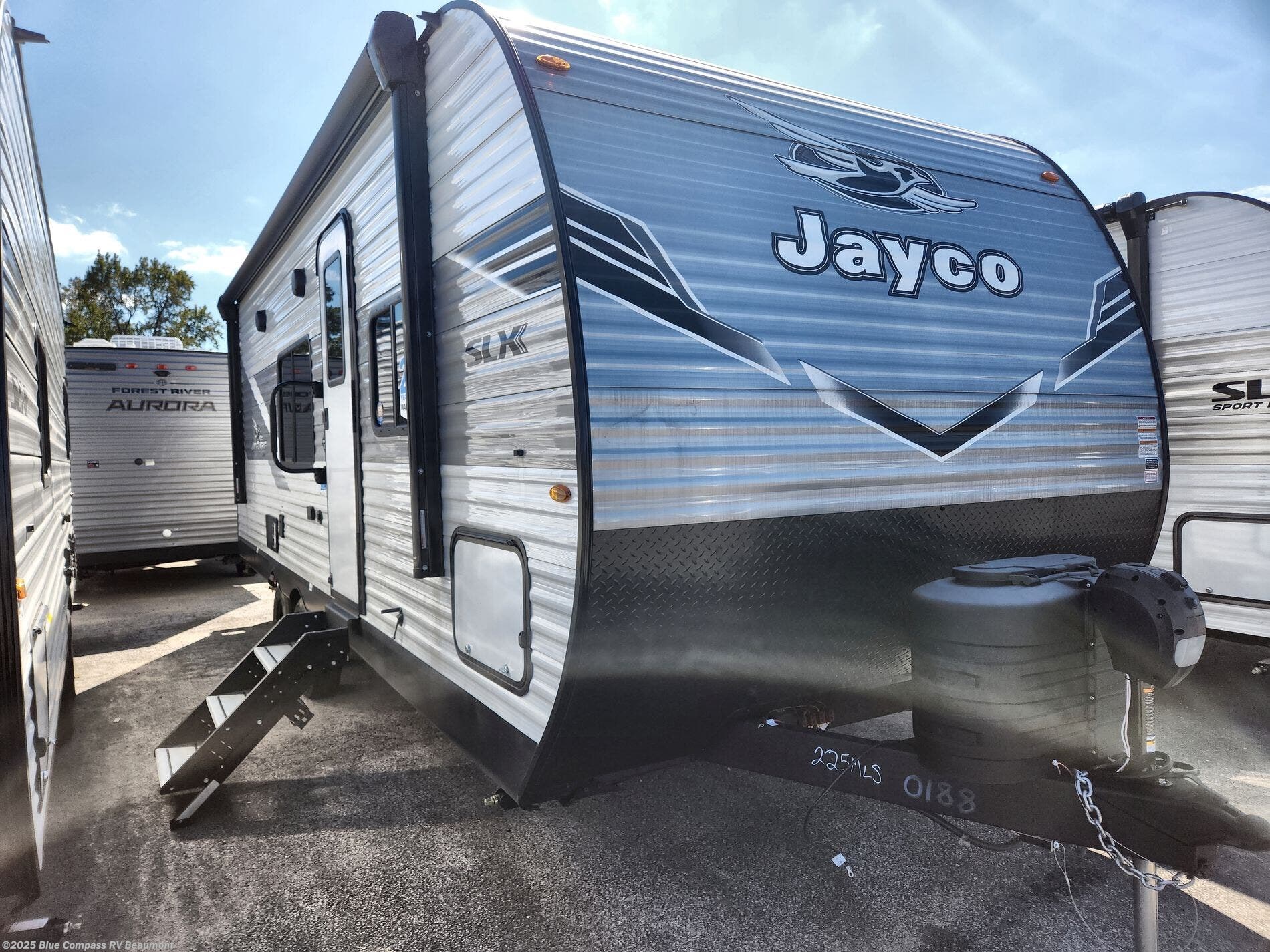 New 2025 Jayco Jay Flight SLX 225MLS available in Vidor, Texas
