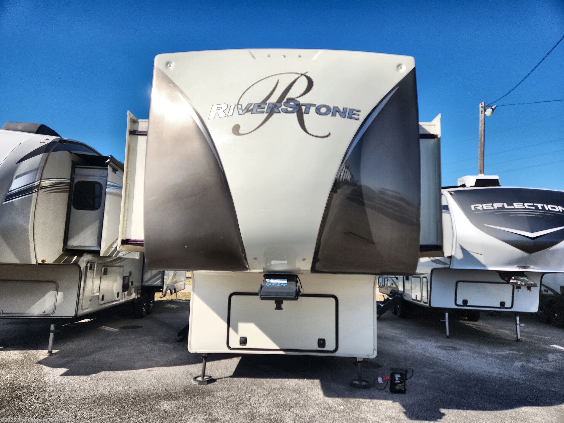 Used 2018 Forest River RiverStone 39FKTH available in Vidor, Texas