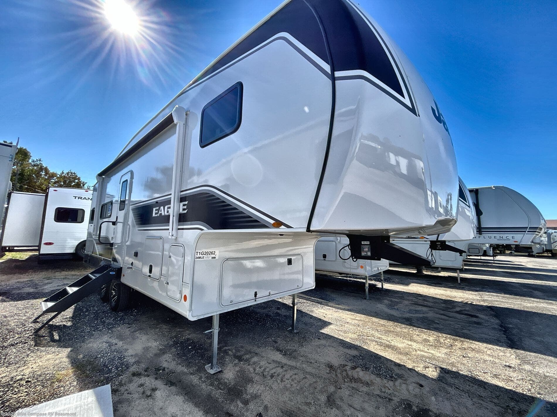 New 2026 Jayco Eagle SLE 24MLE available in Vidor, Texas