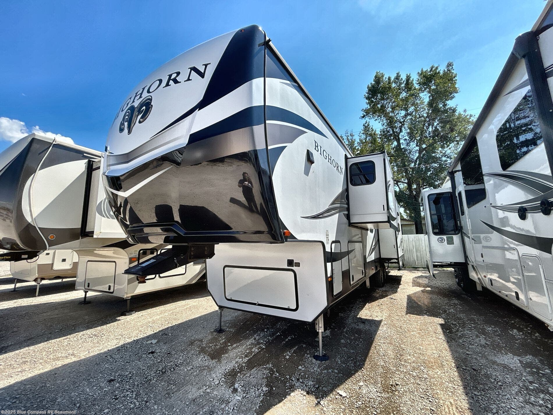 Used 2021 Heartland Bighorn 3870FB available in Vidor, Texas