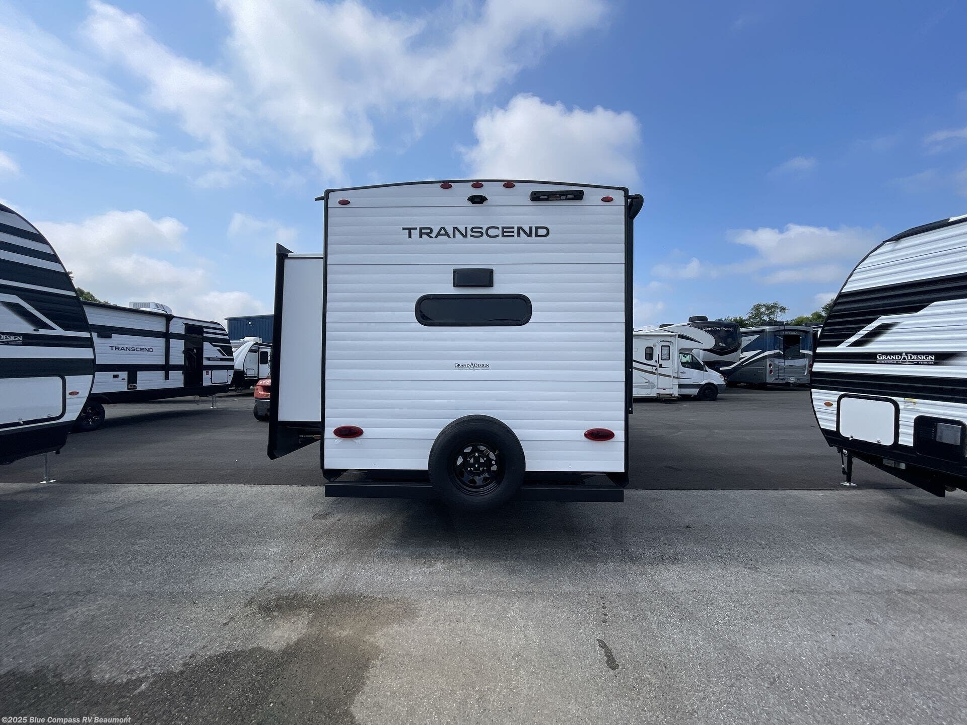 New 2026 Grand Design Transcend 315RKT available in Vidor, Texas