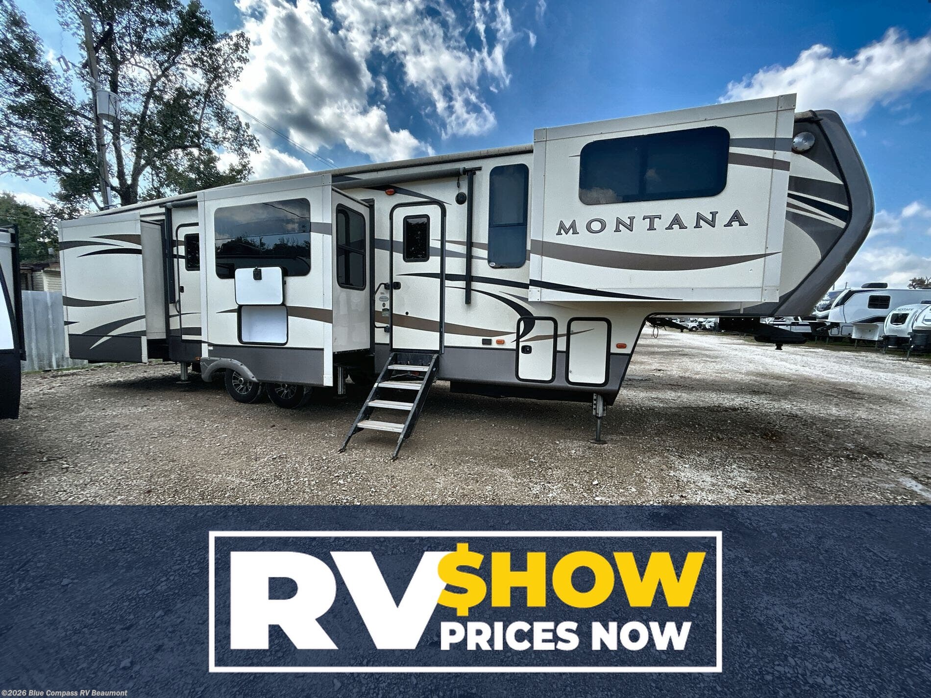 Used 2017 Keystone Montana 3731FL available in Vidor, Texas