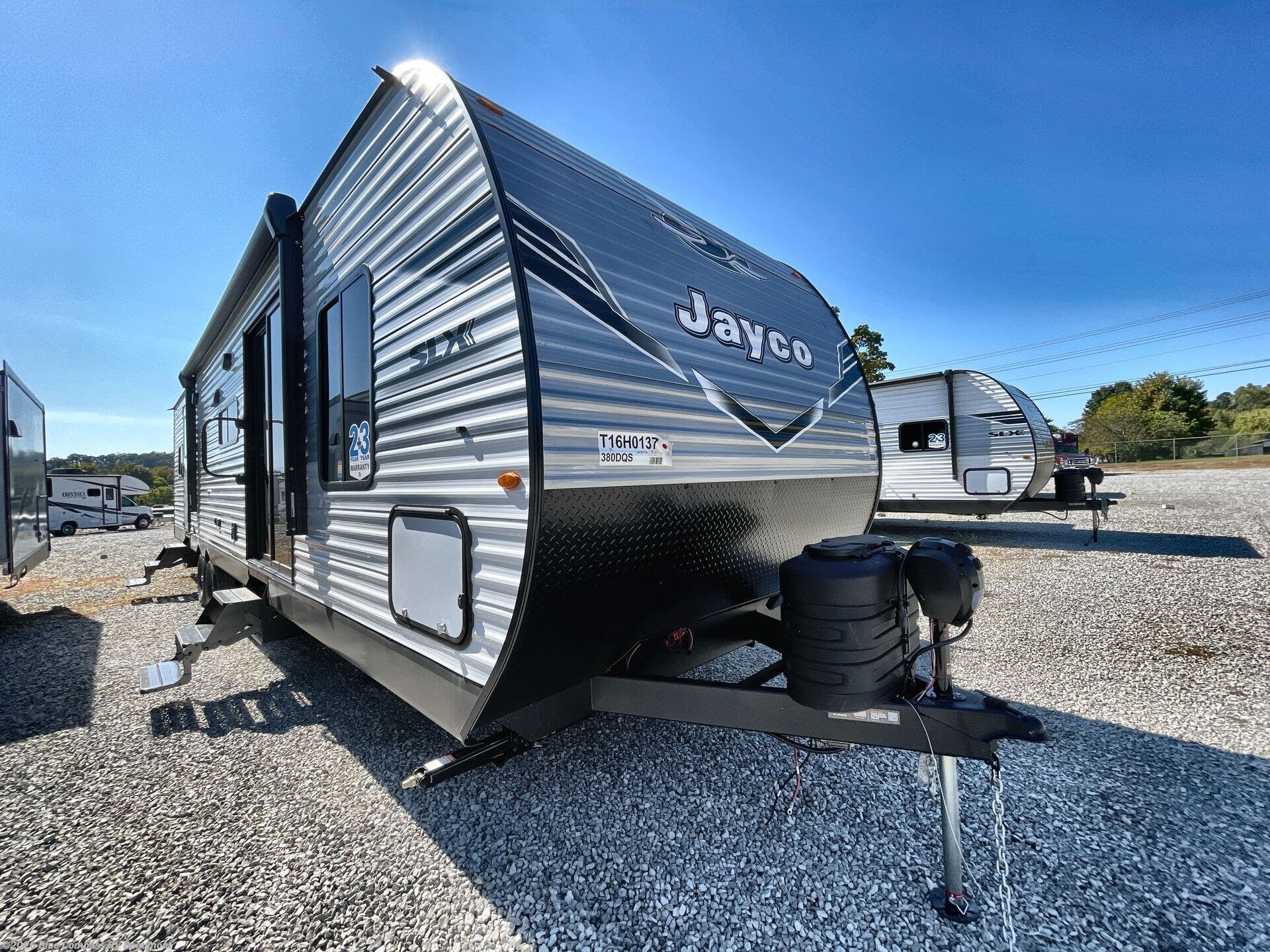 New 2026 Jayco Jay Flight SLX 380DQS available in Vidor, Texas