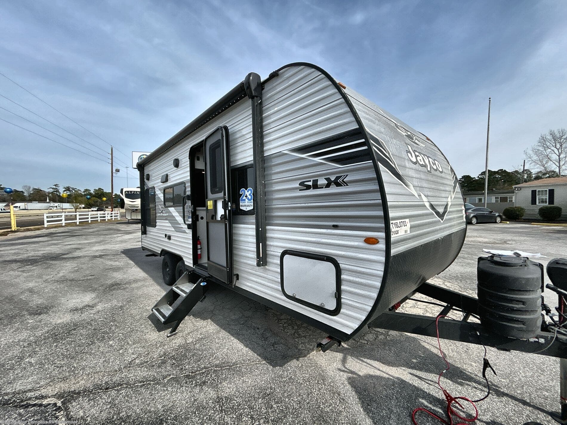 New 2026 Jayco Jay Flight SLX 210QB available in Vidor, Texas