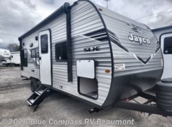 New 2026 Jayco Jay Flight SLX 210QB available in Vidor, Texas