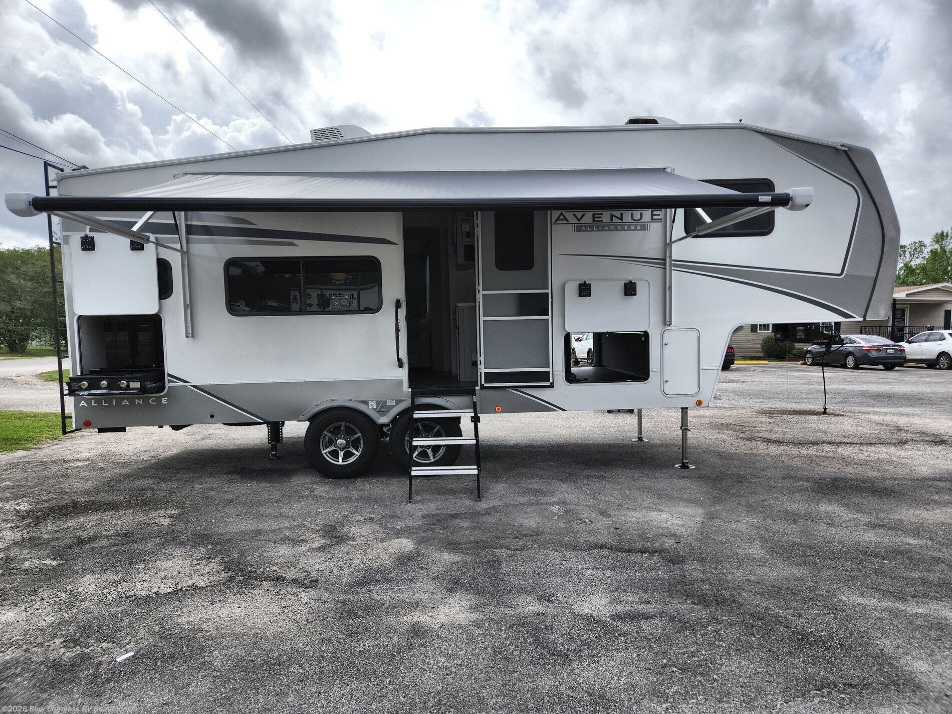 New 2026 Alliance RV Avenue All-Access 23ML available in Vidor, Texas