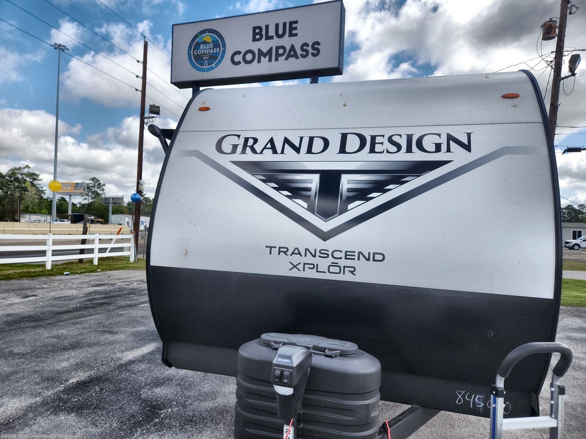 New 2026 Grand Design Transcend Xplor 24BHX available in Vidor, Texas