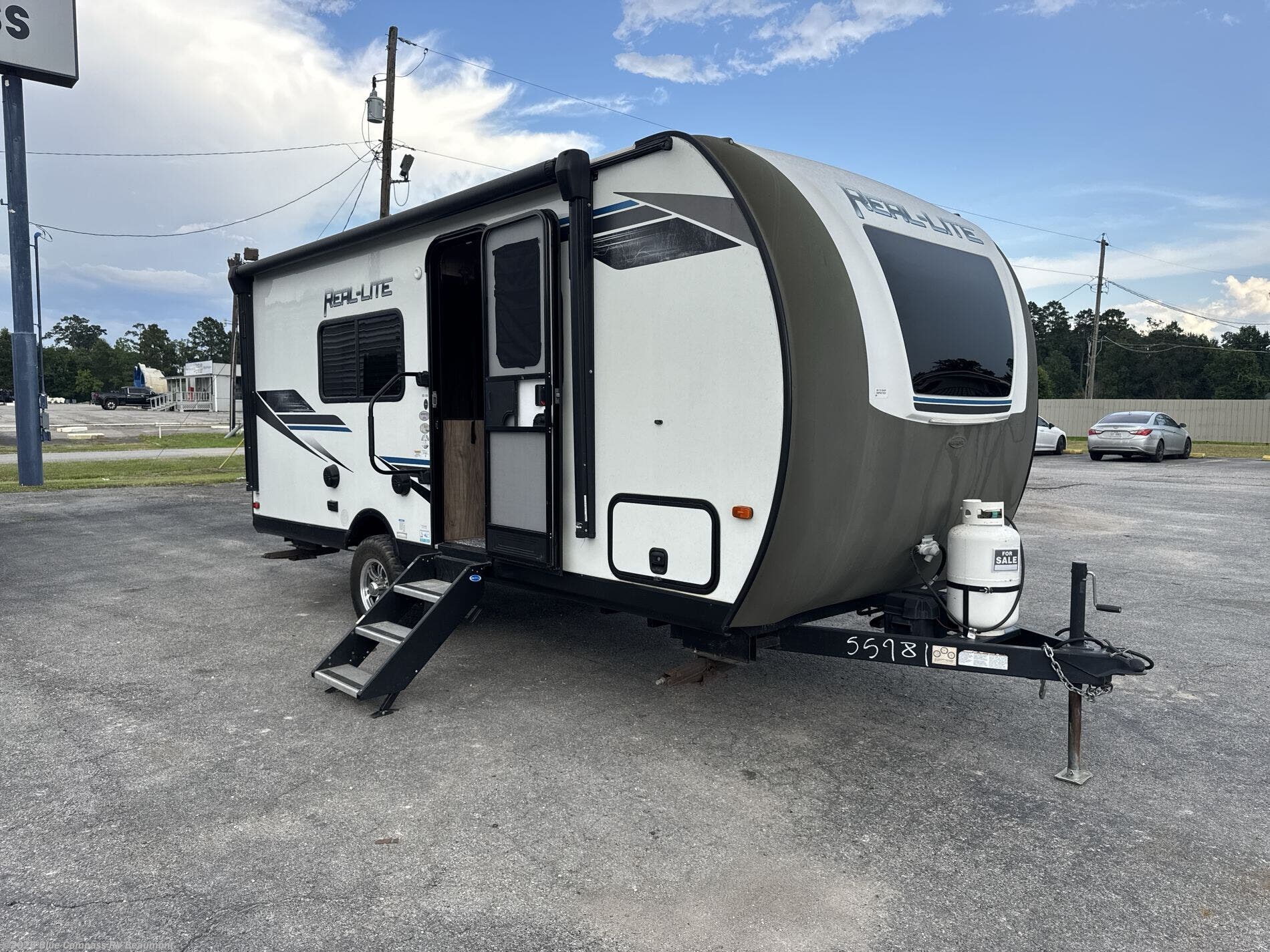 Used 2021 Forest River Real-Lite PALOMINO  RL184 available in Vidor, Texas