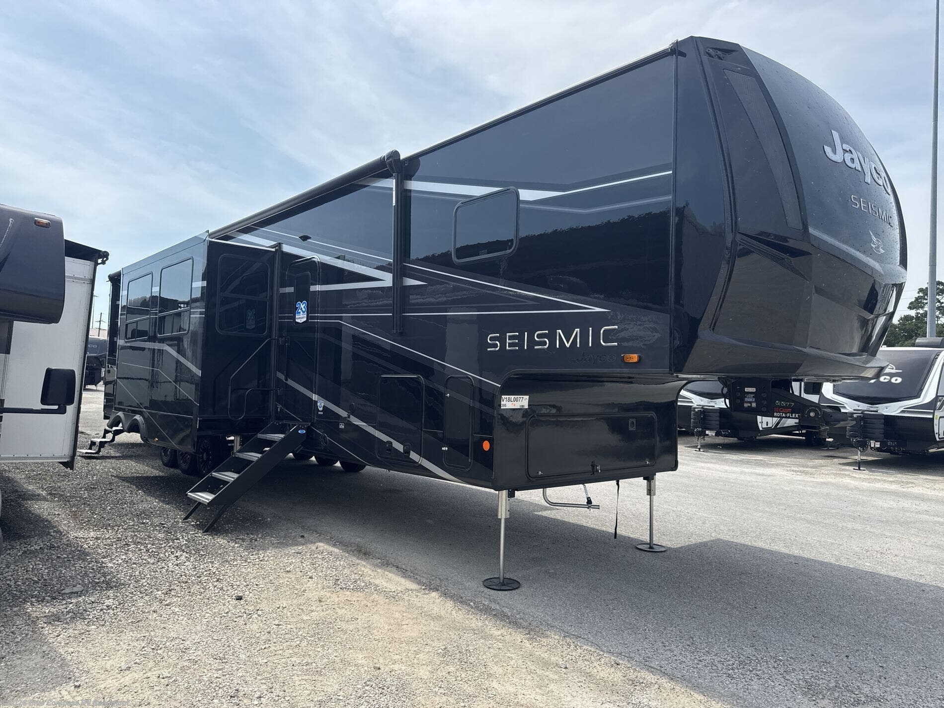 New 2027 Jayco Seismic 395 available in Vidor, Texas