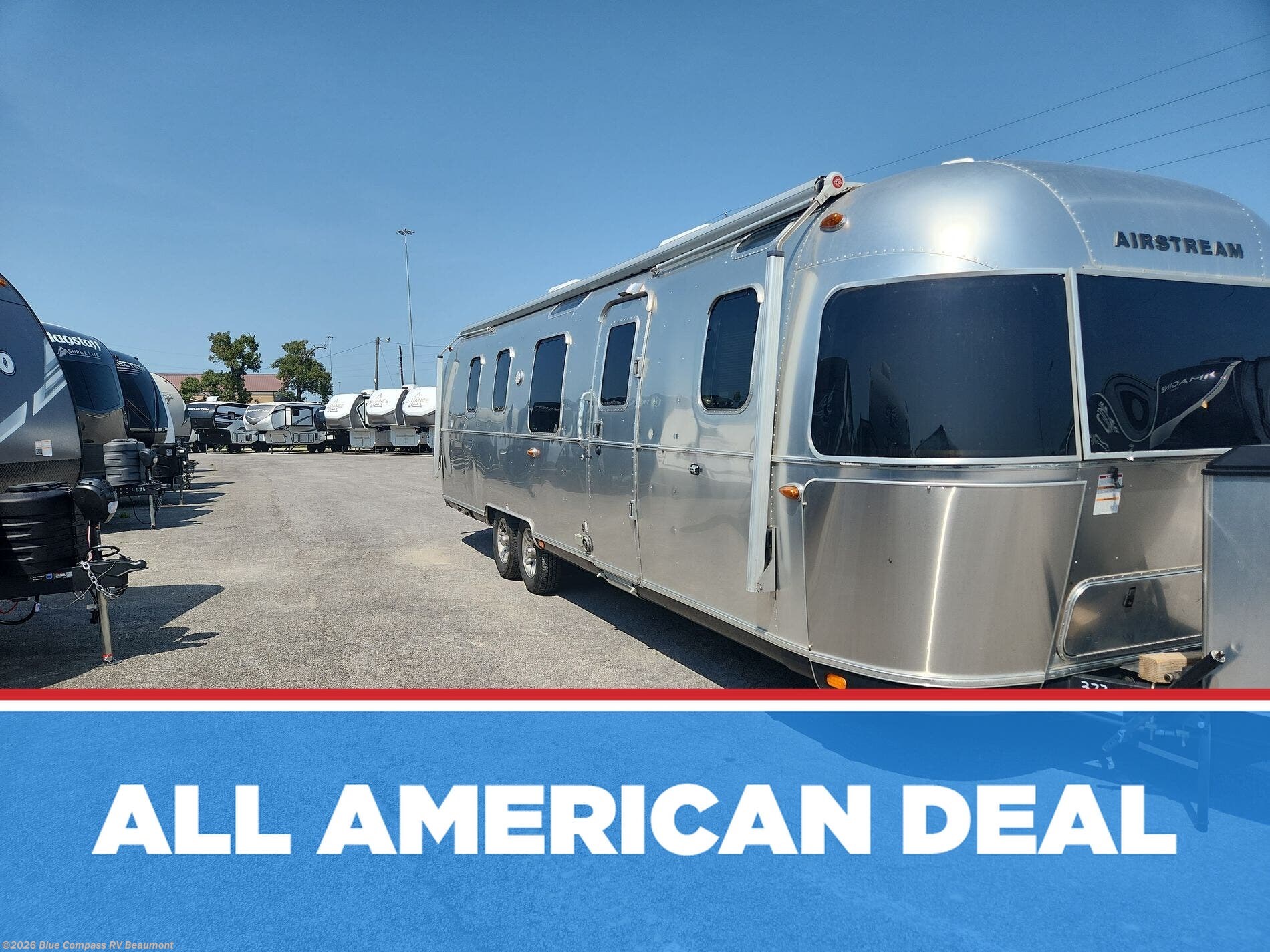 Used 2020 Airstream Classic 33FBQ available in Vidor, Texas