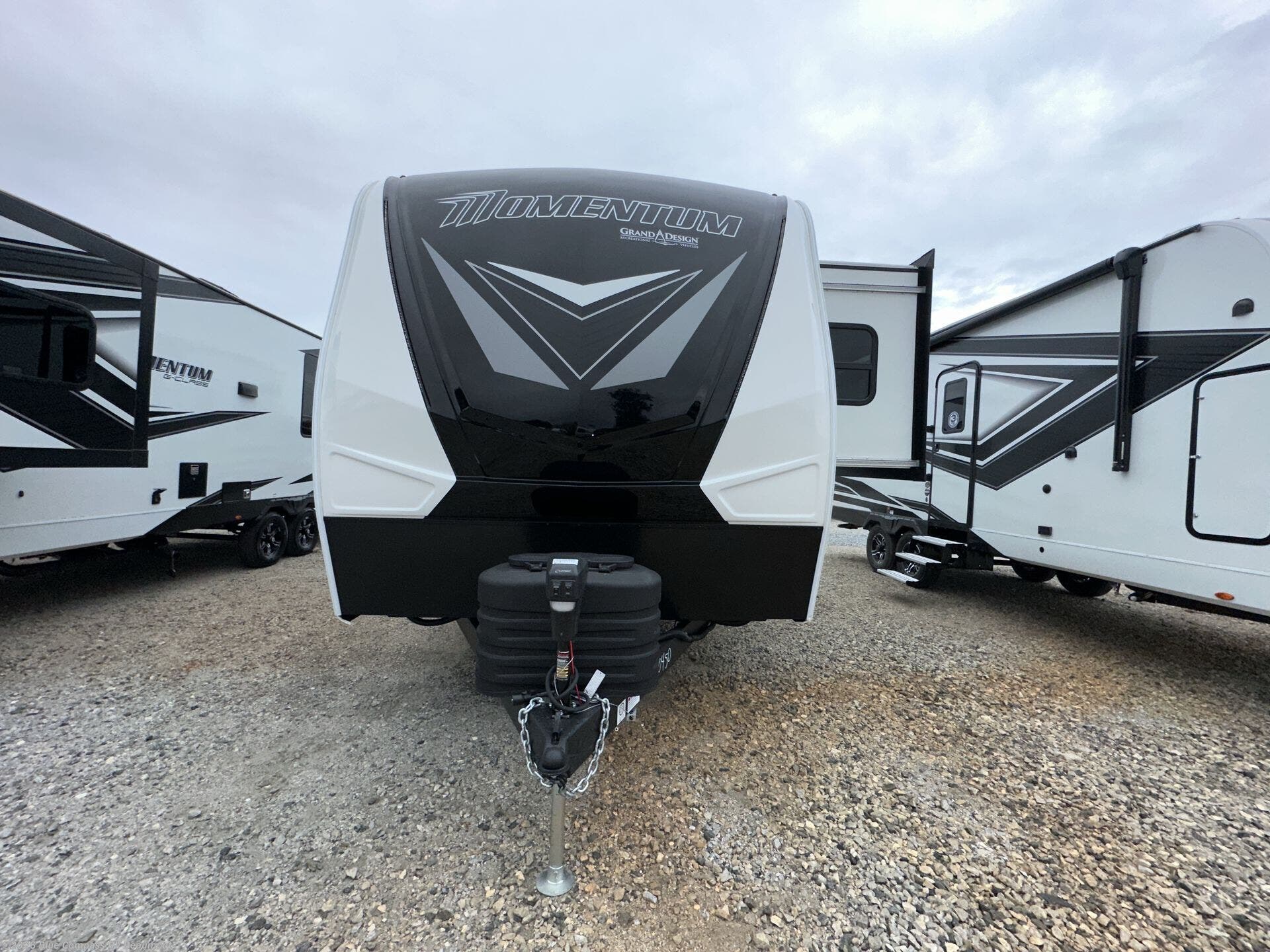 New 2027 Grand Design Momentum G-Class 31G available in Vidor, Texas