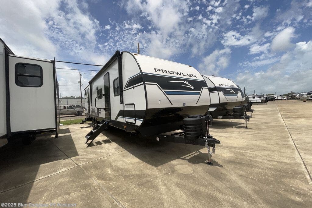 New 2025 Heartland Prowler 3209BH available in Rockport, Texas