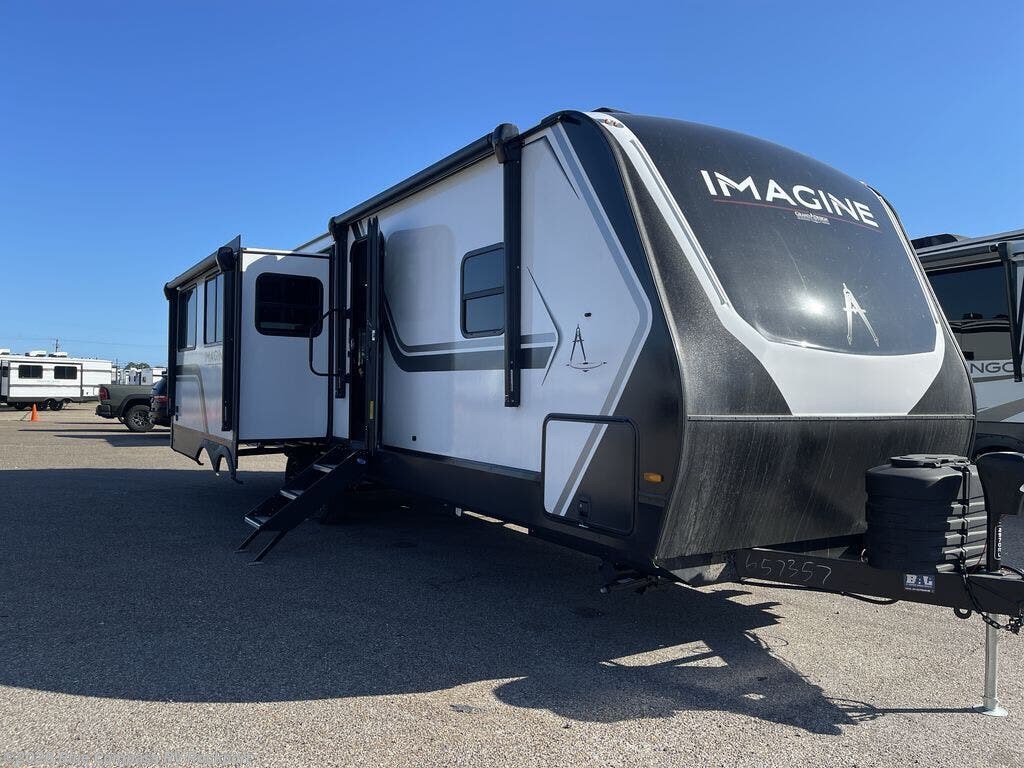 New 2026 Grand Design Imagine 2970RL available in Rockport, Texas