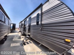 New 2025 CrossRoads Zinger 390DB available in Rockport, Texas