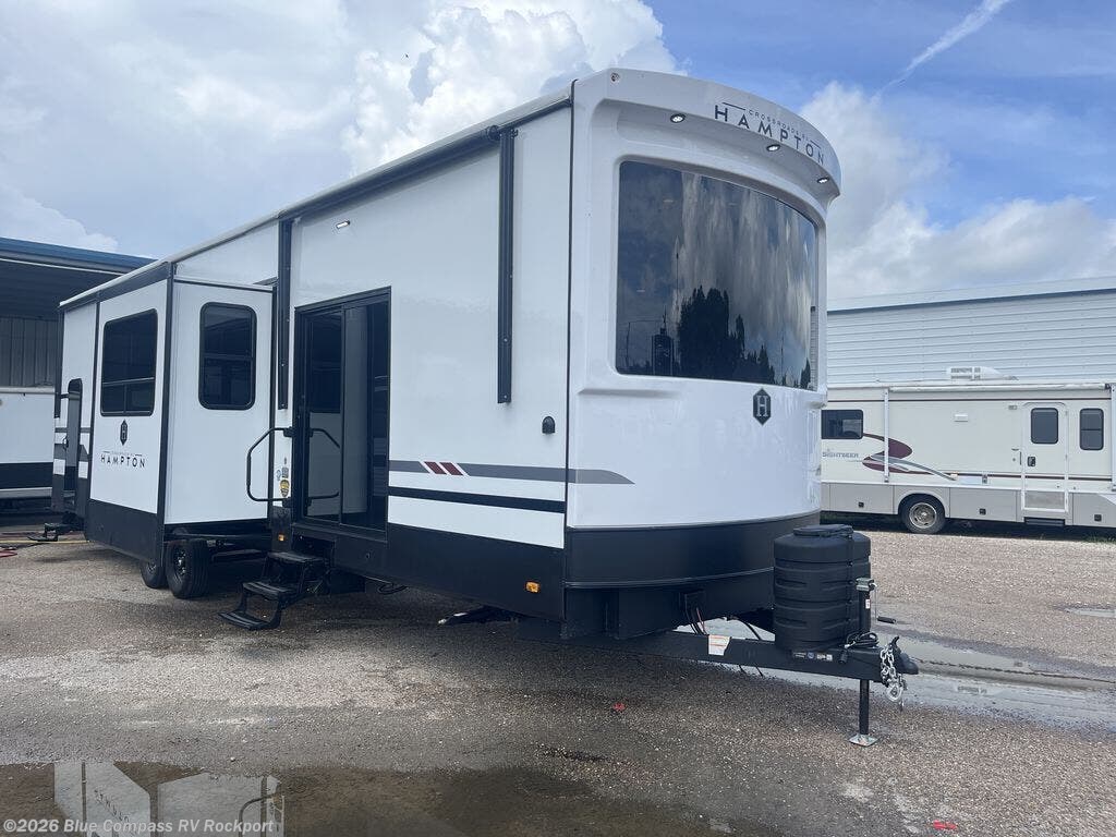 New 2026 CrossRoads Hampton 388FKL available in Rockport, Texas