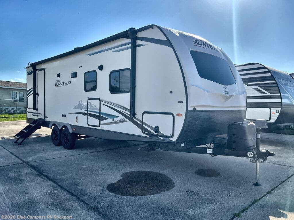 Used 2022 Forest River Grand Surveyor 267RBSS available in Rockport, Texas