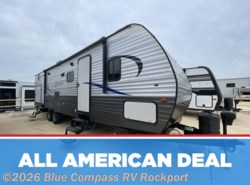 Used 2017 CrossRoads Zinger Z1 Series ZR328SB available in Rockport, Texas