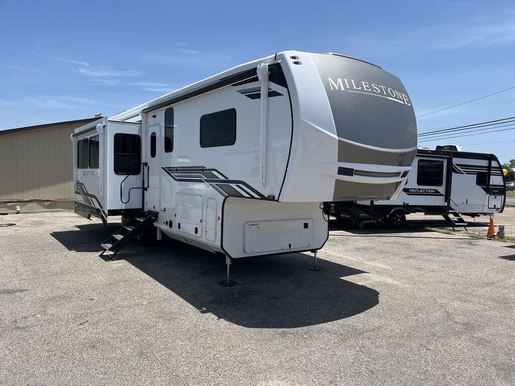 New 2027 Heartland Milestone 31RL available in Rockport, Texas