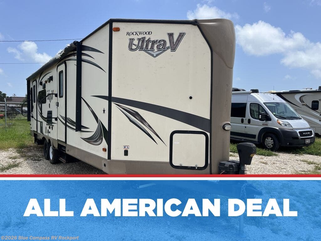 Used 2016 Forest River Rockwood Ultra V 2715VS available in Rockport, Texas