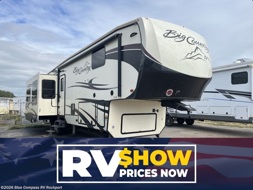 Used 2019  Heartland Big Country 3560SS by Heartland from Blue Compass RV Rockport in Rockport, TX