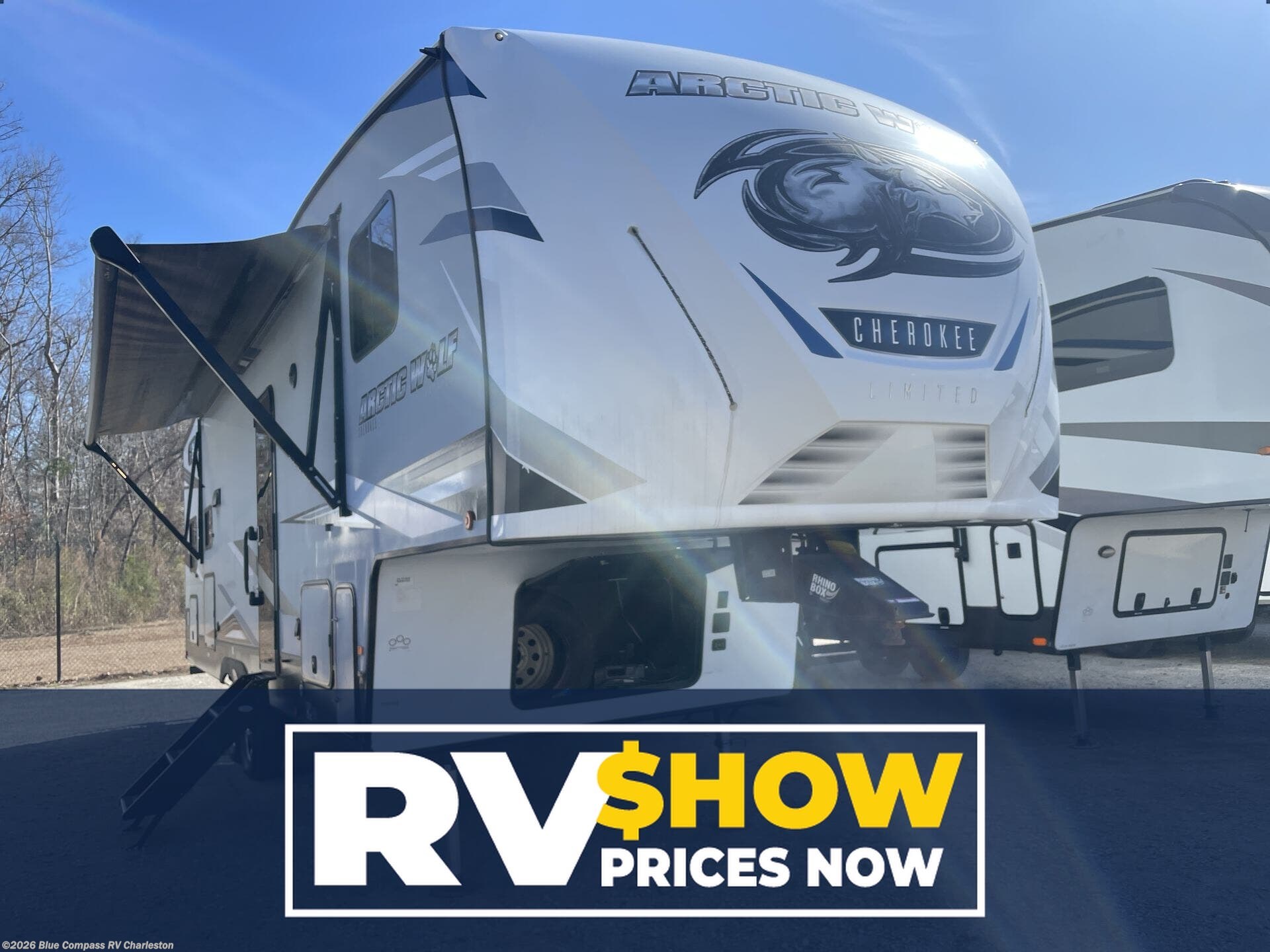 Used 2021 Forest River Cherokee Arctic Wolf 287BH available in Ladson, South Carolina