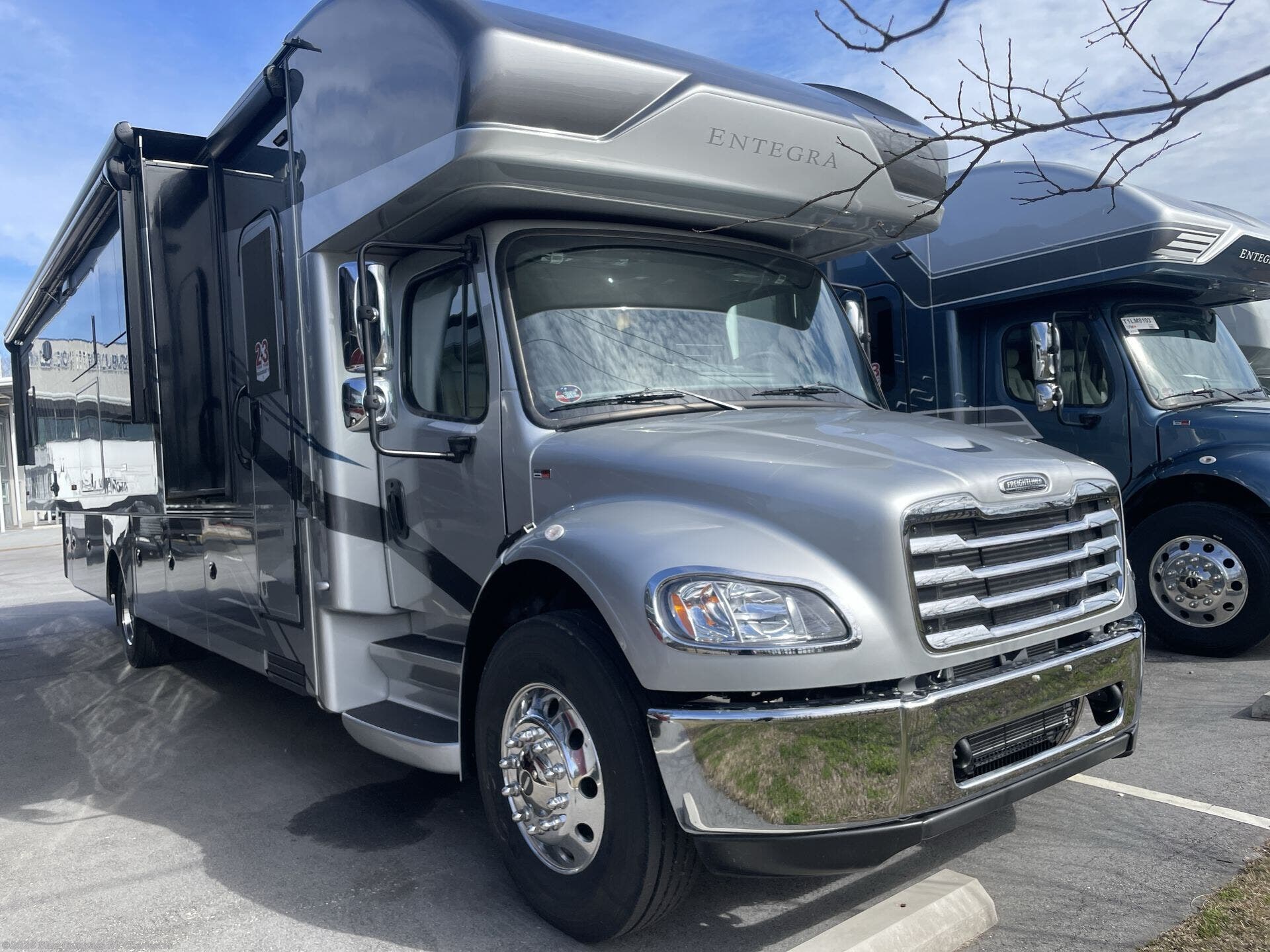 New 2026 Entegra Coach Accolade 37M available in Ladson, South Carolina
