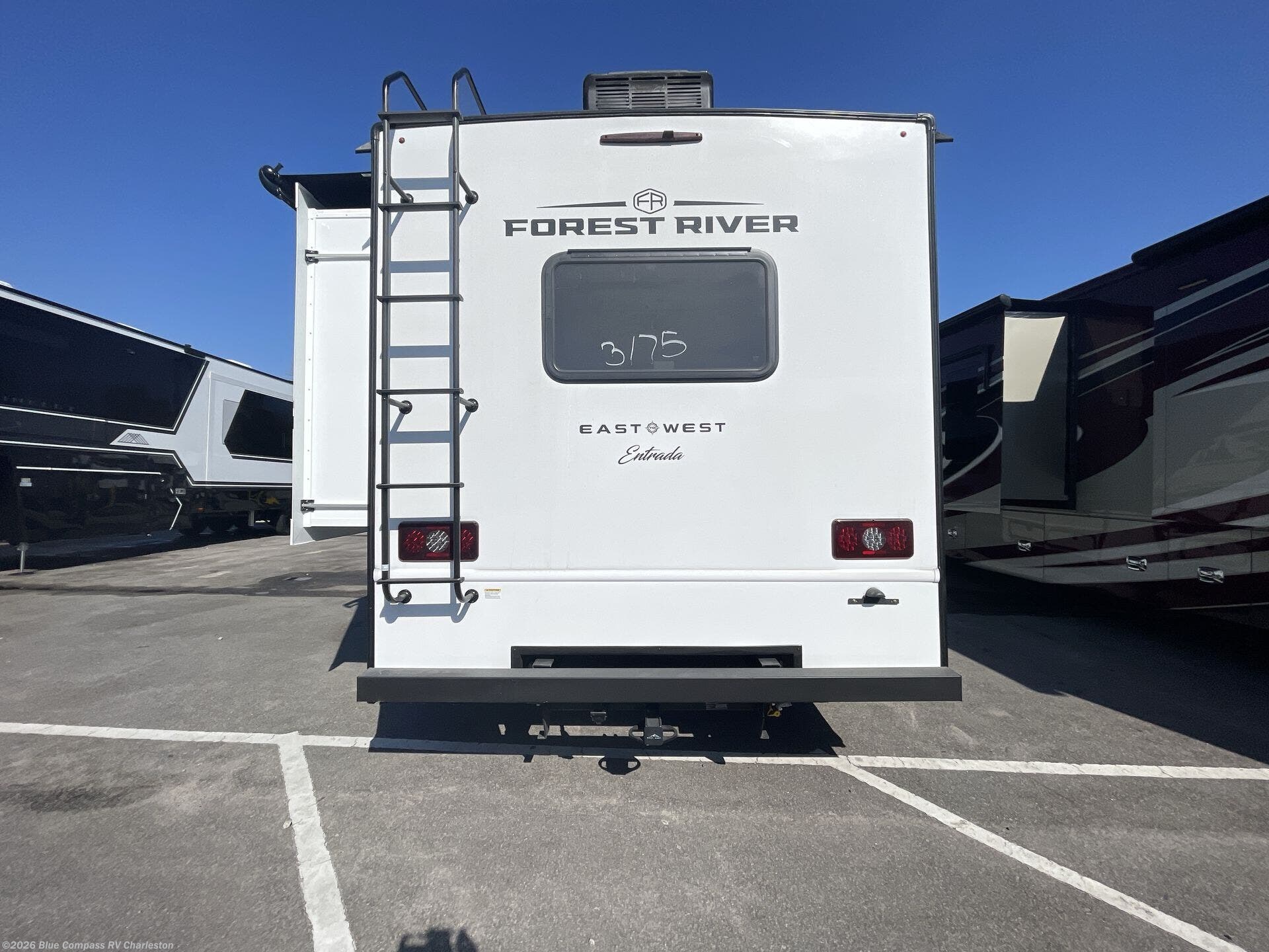 New 2026 East to West Entrada 3100FB available in Ladson, South Carolina