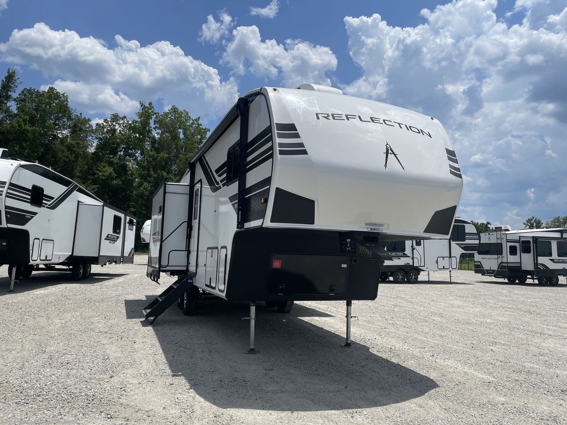 New 2026 Grand Design Reflection 100 Series 28RL available in Ladson, South Carolina
