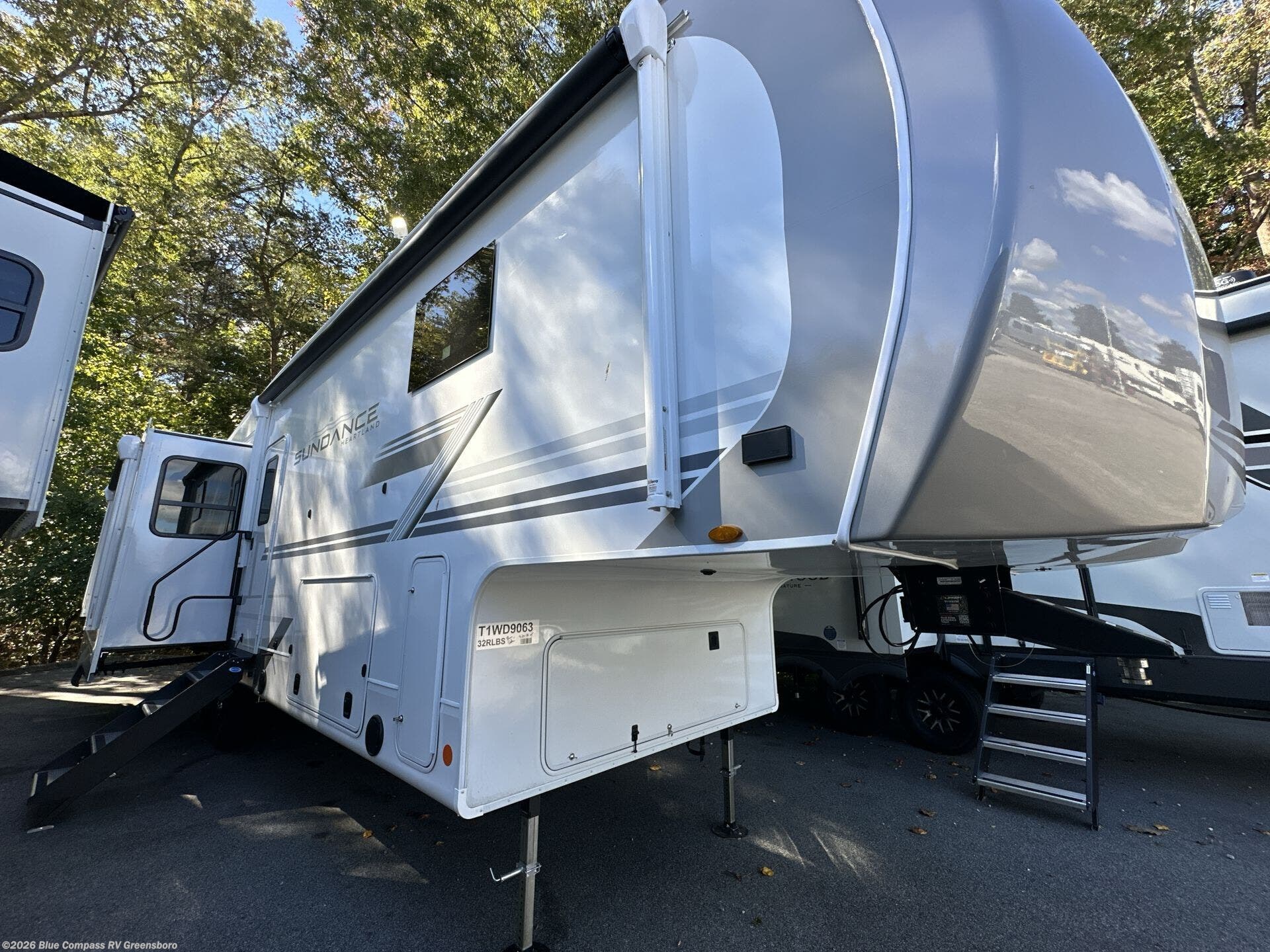 New 2026 Heartland Sundance 32RLBS available in Colfax, North Carolina