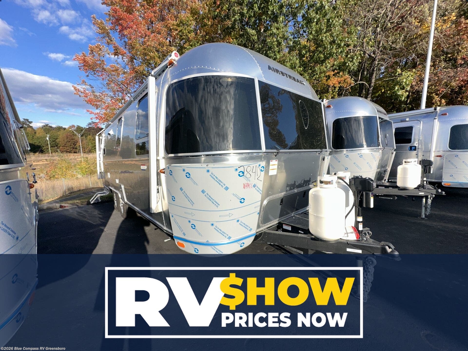 New 2026 Airstream International 27FB available in Colfax, North Carolina
