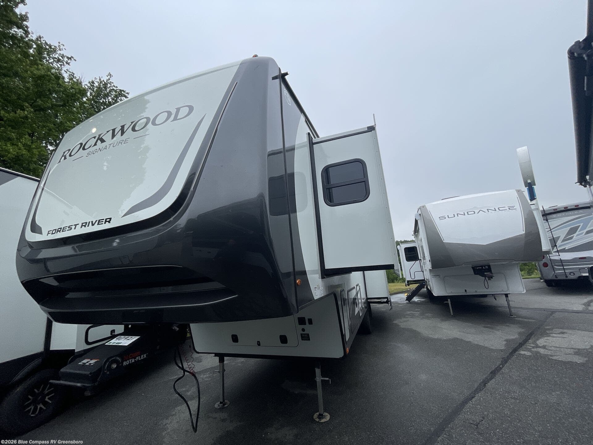 New 2026 Forest River Rockwood Signature R361RLS available in Colfax, North Carolina