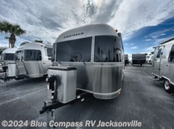 New 2024 Airstream Flying Cloud 25FB available in Jacksonville, Florida