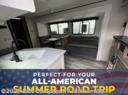 New 2025 Jayco Jay Flight SLX 261BHS available in Jacksonville, Florida