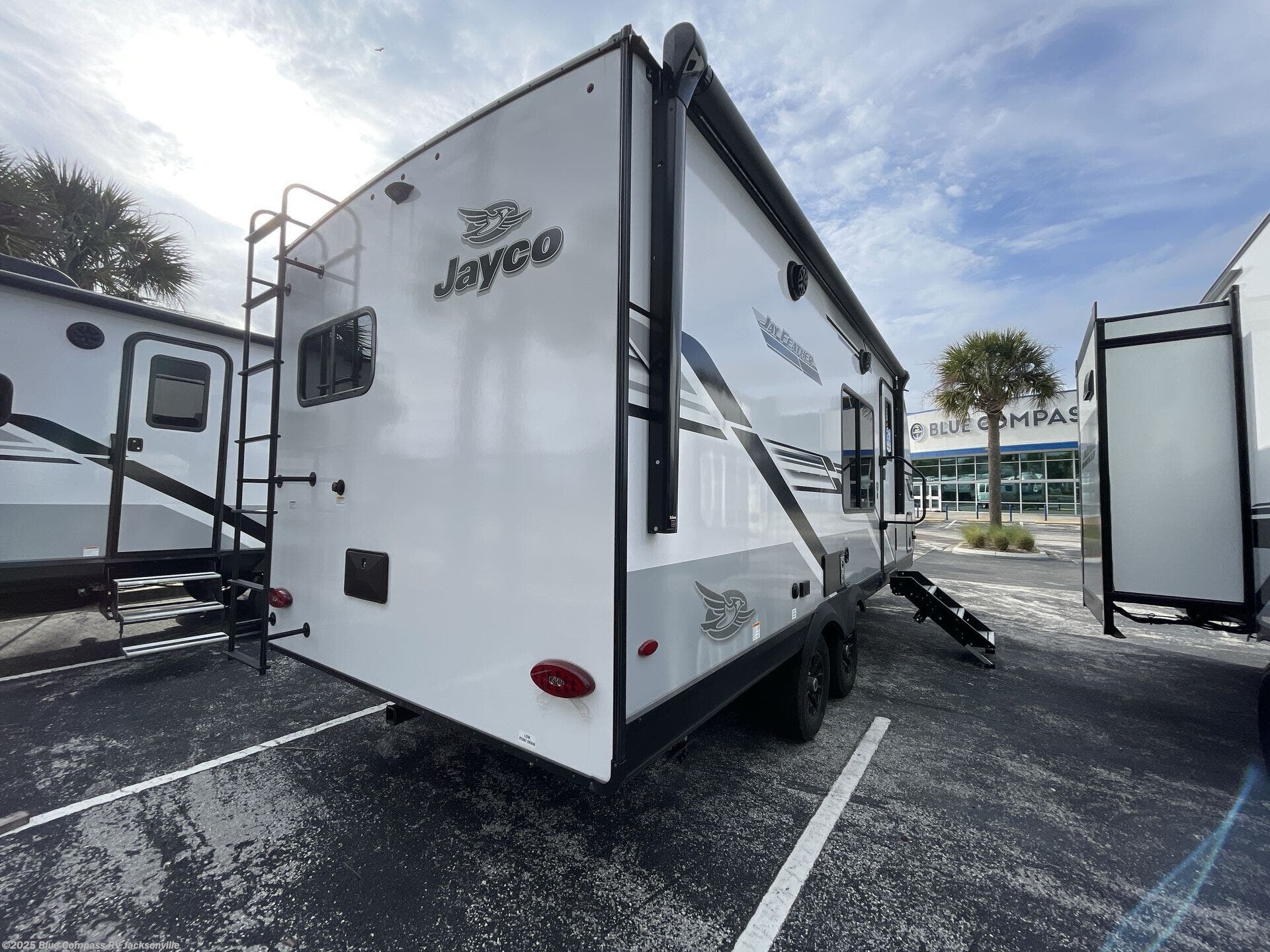 New 2025 Jayco Jay Feather 21MML available in Jacksonville, Florida